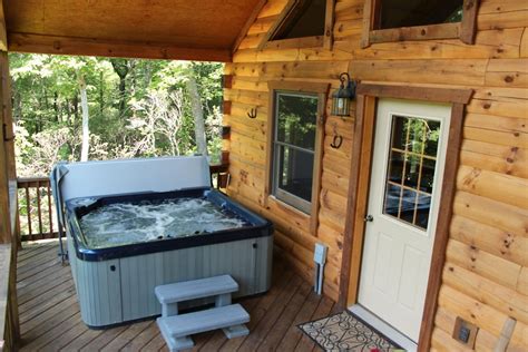 stirling cabin rentals with hot tub